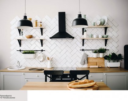 Aranżacja kuchni w stylu industrialnym - kolor ścian i mebli