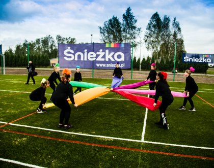 Kolorowe boisko od Śnieżki dla Lubelszczyzny! 