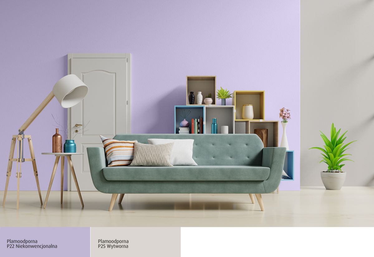 Nowoczesny salon z pastelowymi ścianami i minimalistycznym wystrojem.