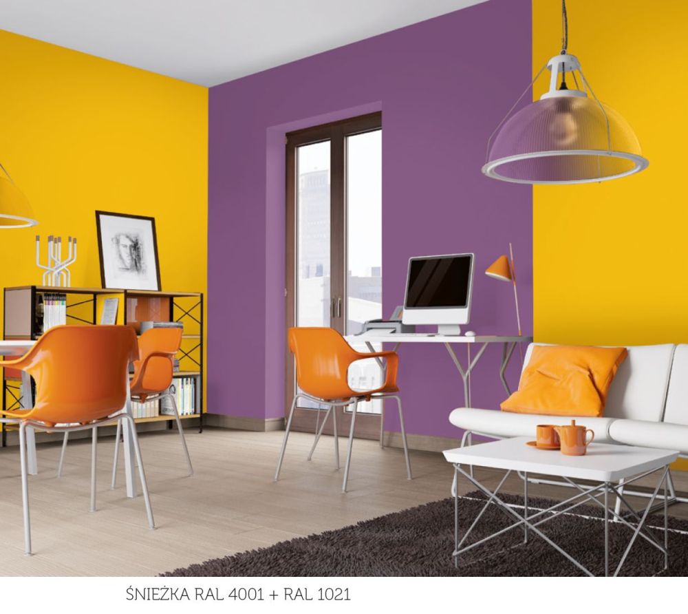 Salon w kolorach żółtym i fioletowym